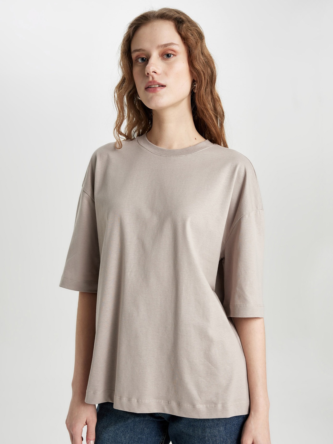

DeFacto Women Drop-Shoulder Sleeves T-shirt, Na