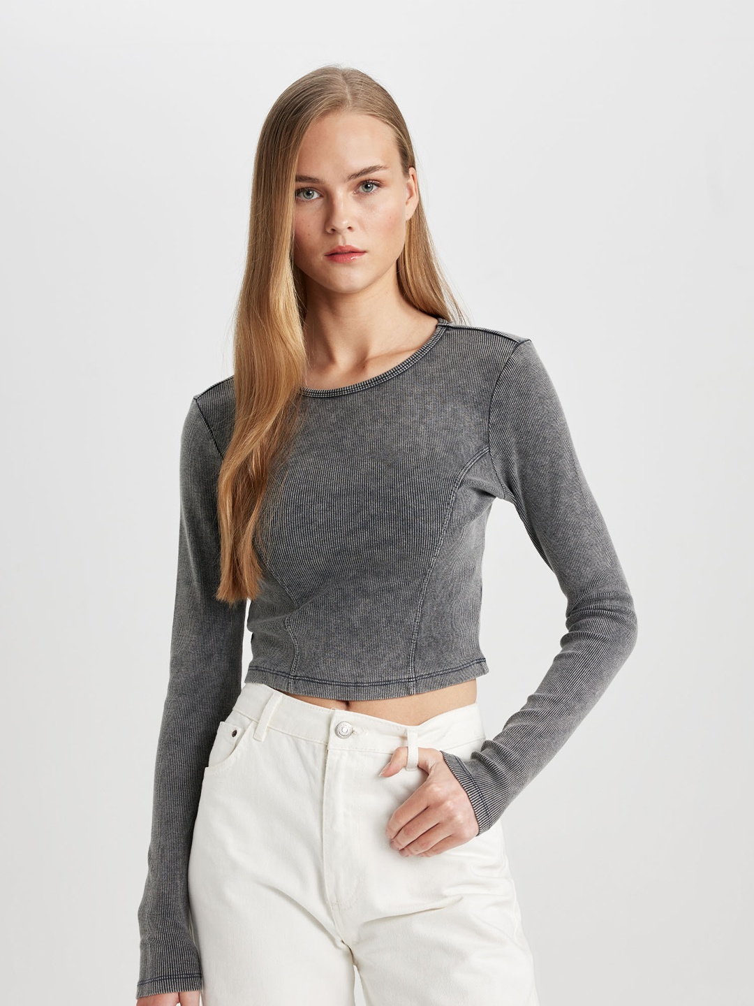 

DeFacto Women Applique T-shirt, Na