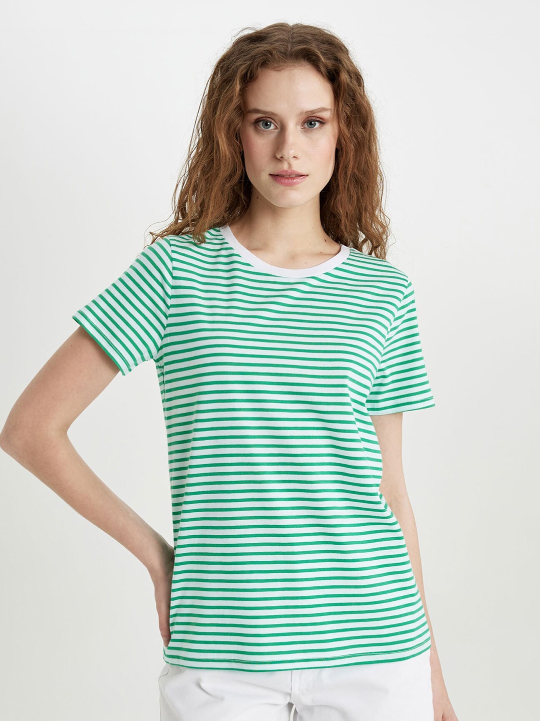

DeFacto Women Striped Pockets T-shirt, Na