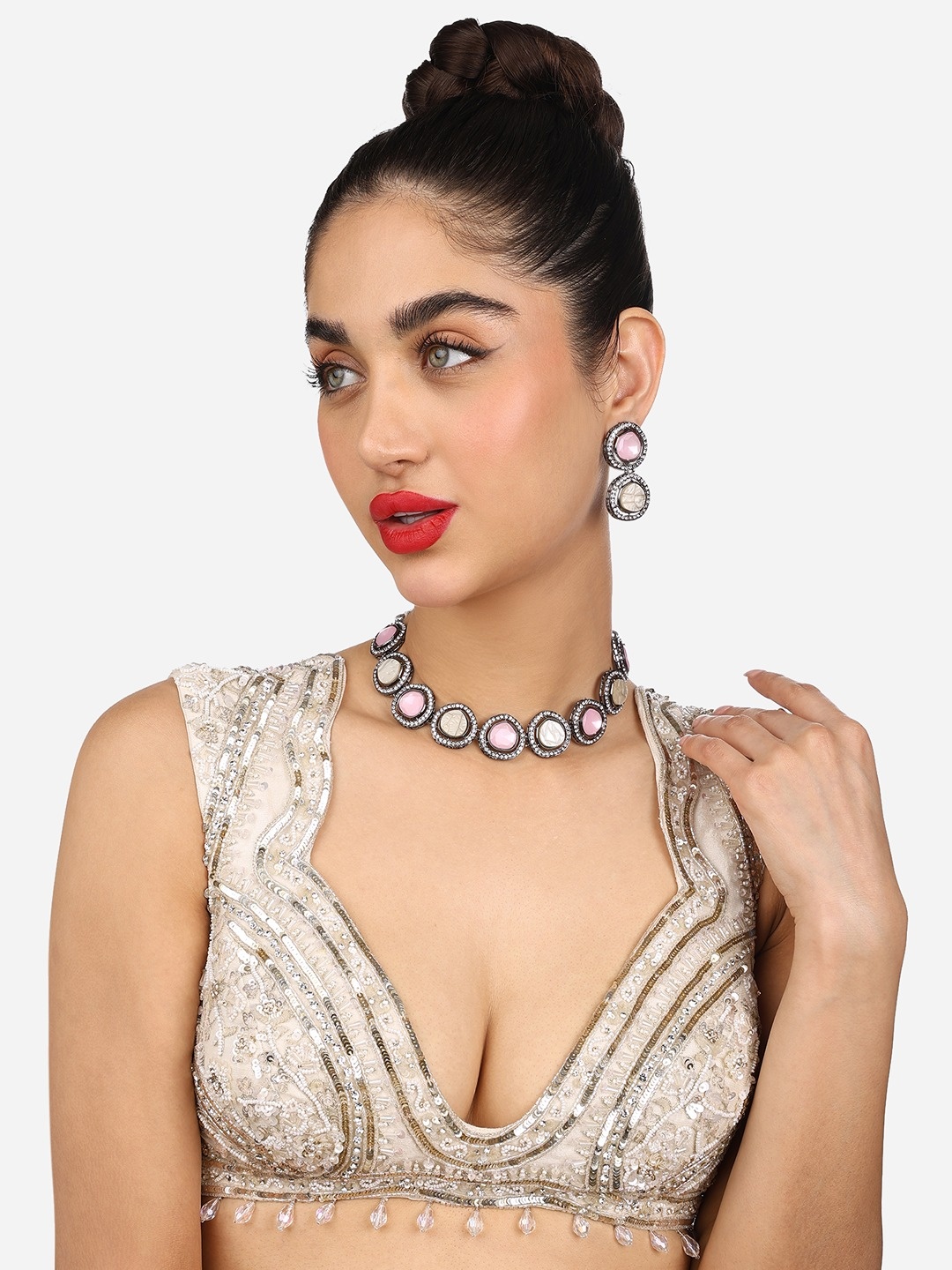 

Zaveri Pearls Silver-Plated Stone Studded Jewellery Set