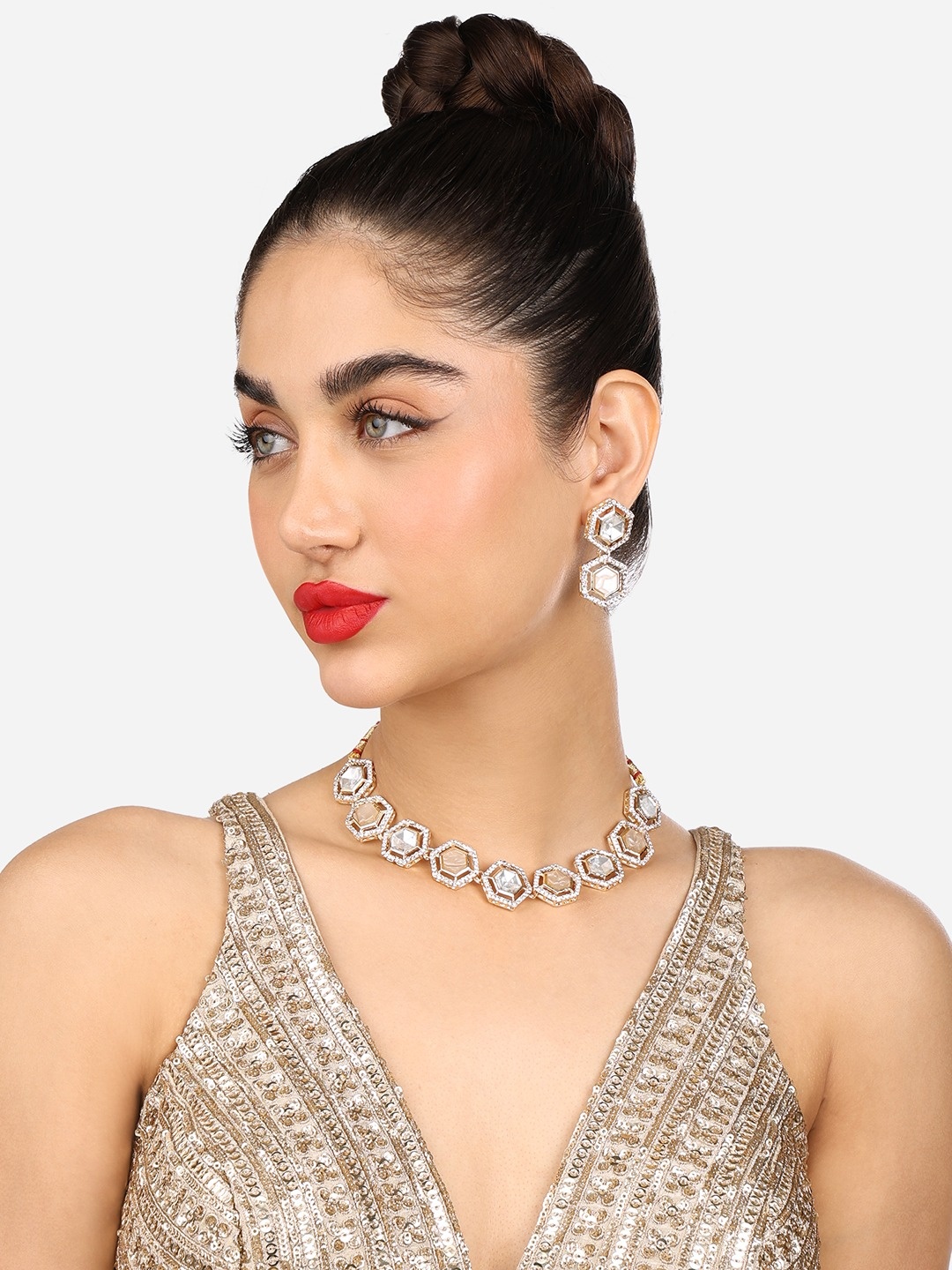 

Zaveri Pearls Pearls Studded Jewellery Set, Gold