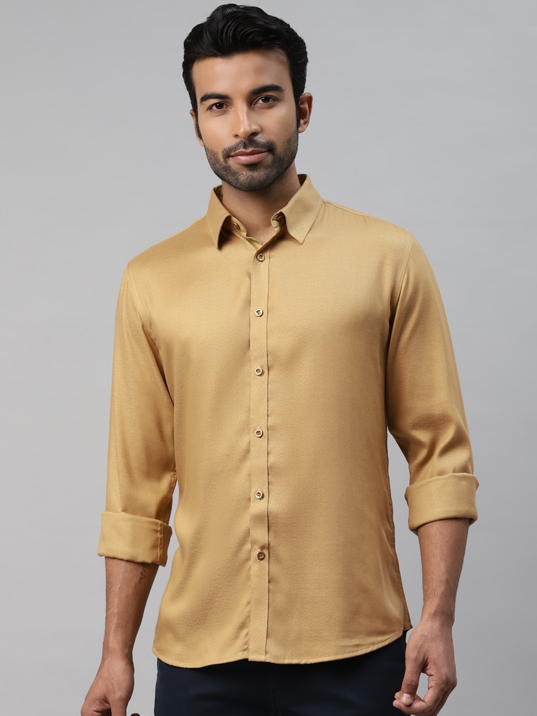 

DON VINO Men Comfort Opaque Casual Shirt, Gold