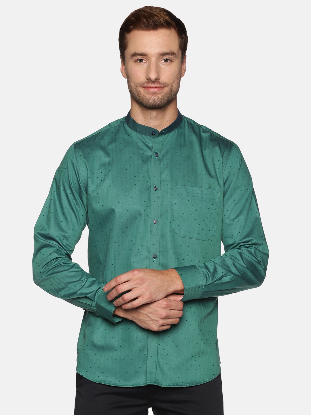 

DON VINO Men Comfort Slim Fit Opaque Casual Shirt, Green