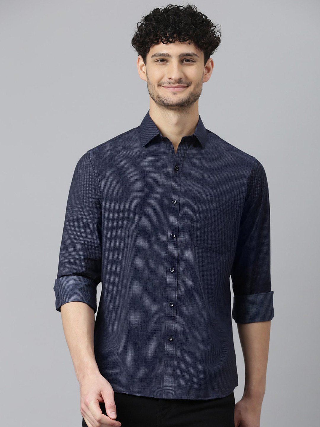 

DON VINO Men Comfort Slim Fit Opaque Formal Shirt, Navy blue