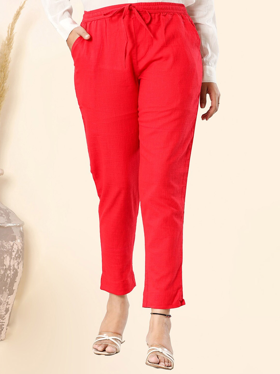 

KAAJH Women Relaxed Pleated Trousers, Red