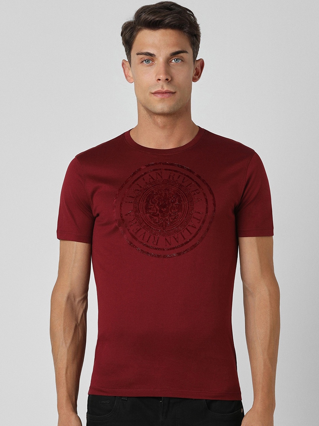 

V Dot Men Printed Pockets Slim Fit T-shirt, Maroon