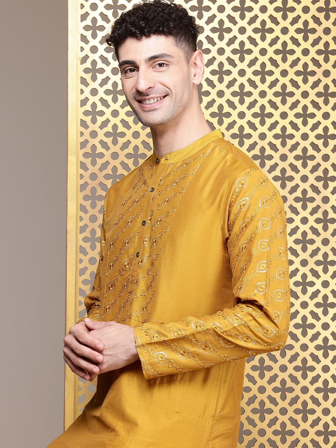 

House of Pataudi Floral Yoke Design Band Collar Sequinned Jashn Kurta with Trousers, Mustard