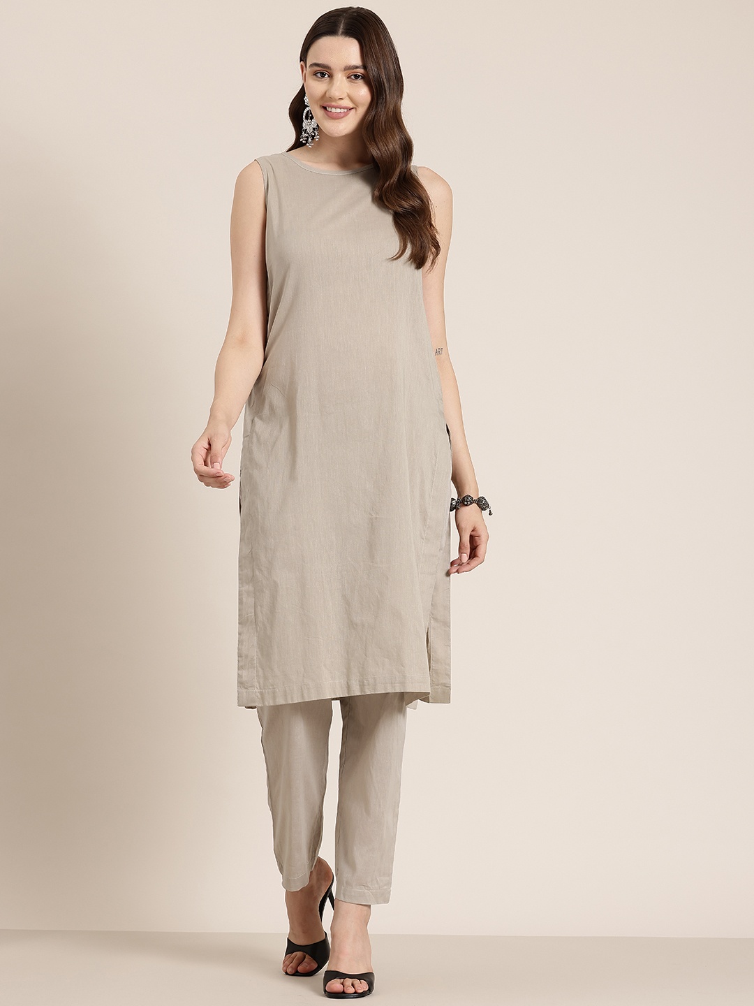 

HERE&NOW Side Open-Detail with Button Pure Cotton Kurta with Trousers, Beige