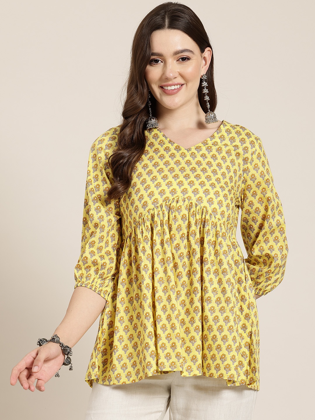 

HERE&NOW Floral Printet Pure Cotton Empire Short Kurti, Yellow