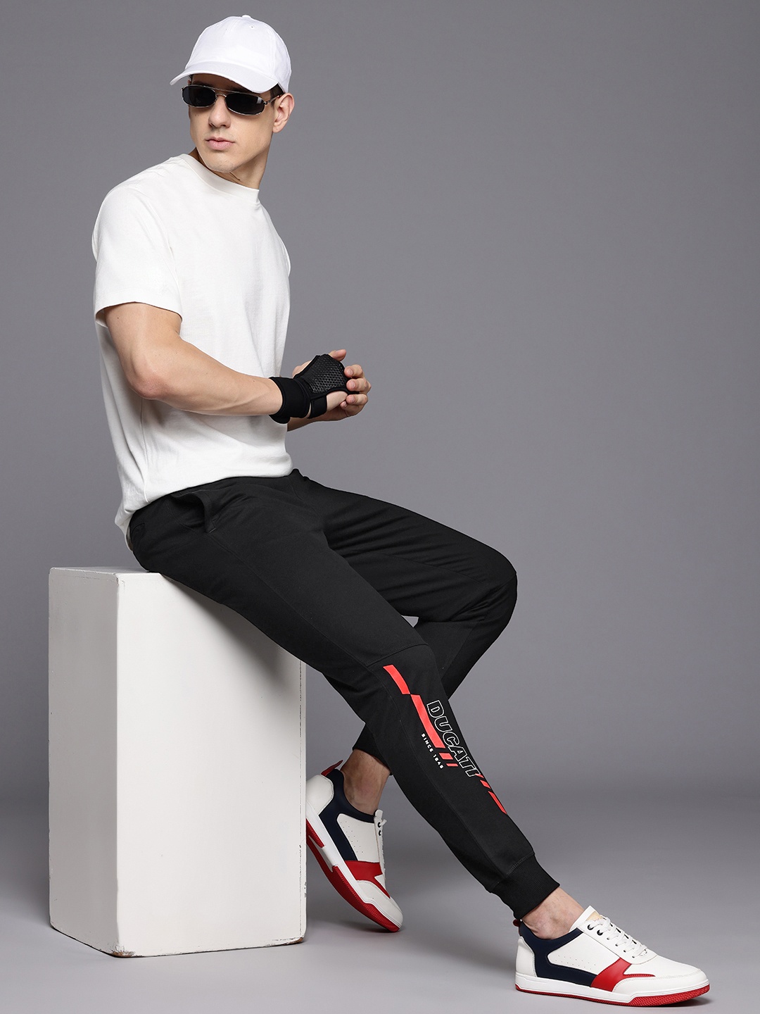 

Ducati Men Regular Fit Joggers, Black