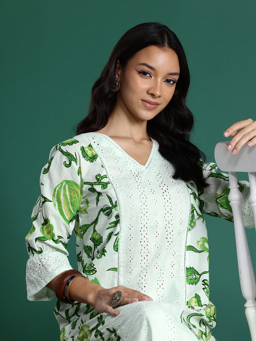 

Sangria Floral Printed Schiffli Detail Pure Cotton Kurta Set, White