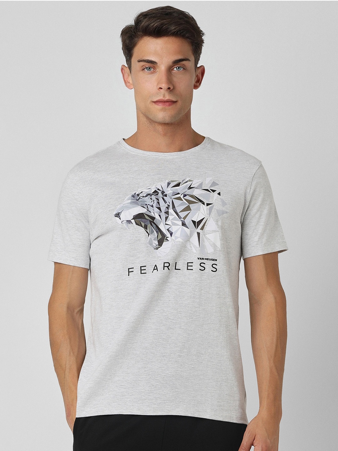 

Van Heusen Men Typography Printed Raw Edge Slim Fit T-shirt, Grey