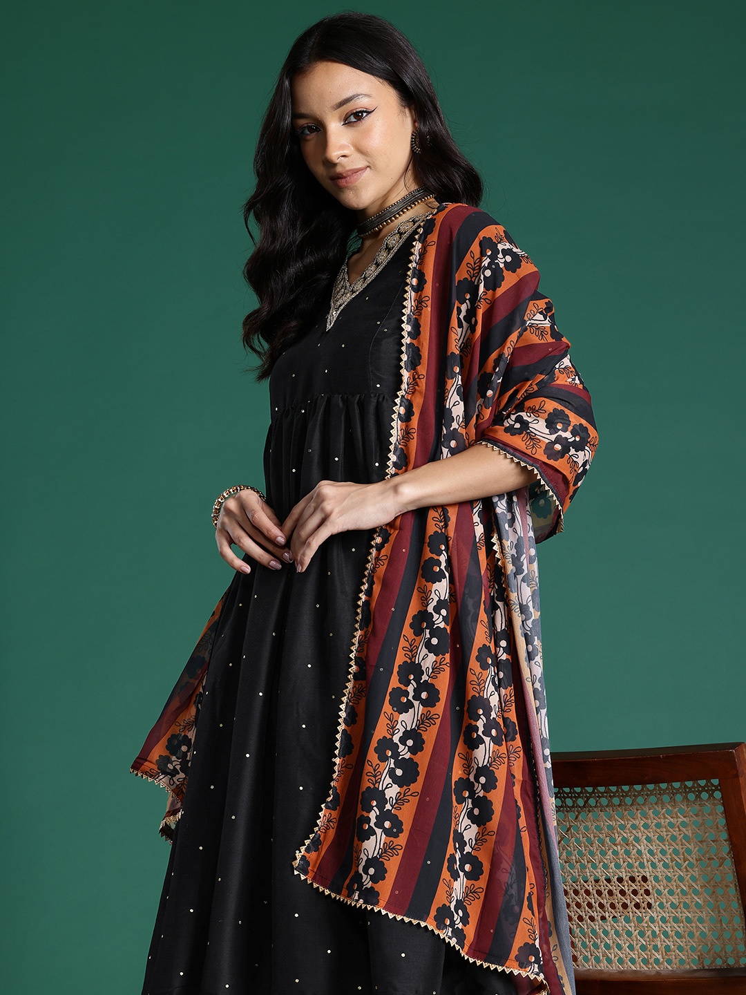 

Sangria Embroidered Gotta Patti Detail Empire Kurta Set With Printed Dupatta, Black