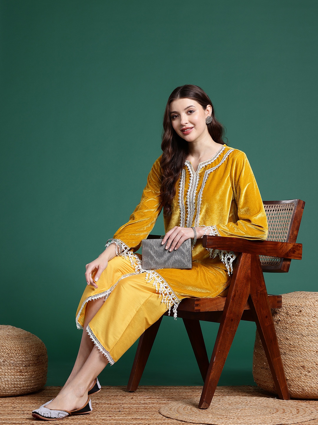 

Sangria Lace Detailed Velvet Kurta with Trousers, Mustard