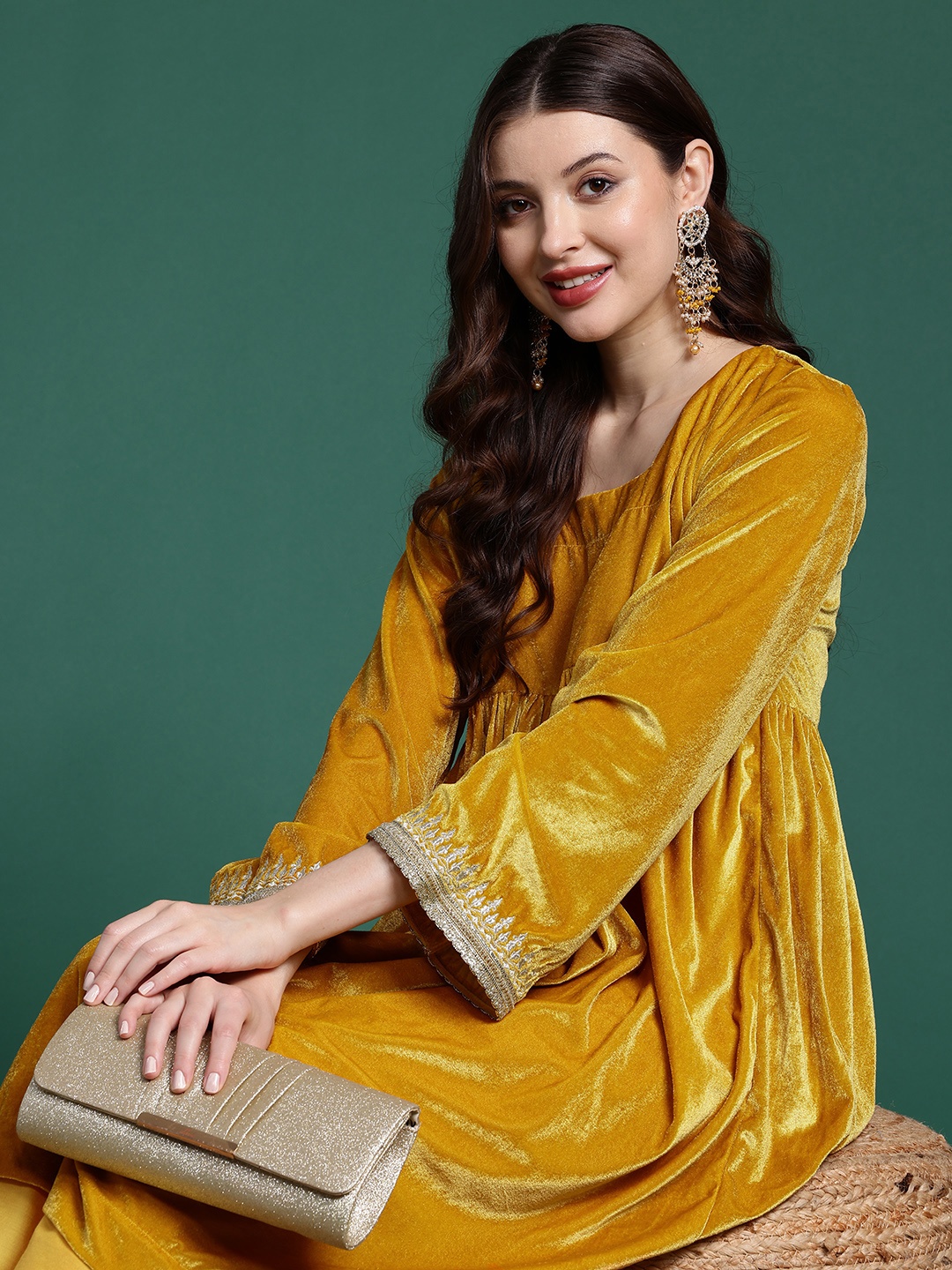 

Sangria Pleated Velvet Kurta with Trousers, Mustard