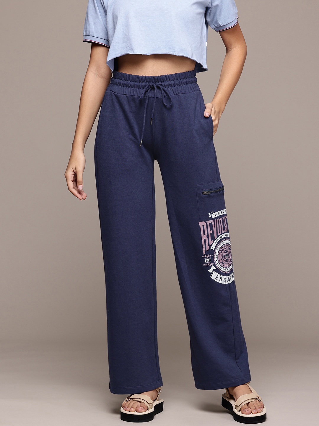 

The Roadster Lifestyle Co. Women Printed Cargo-Style Track Pants, Navy blue