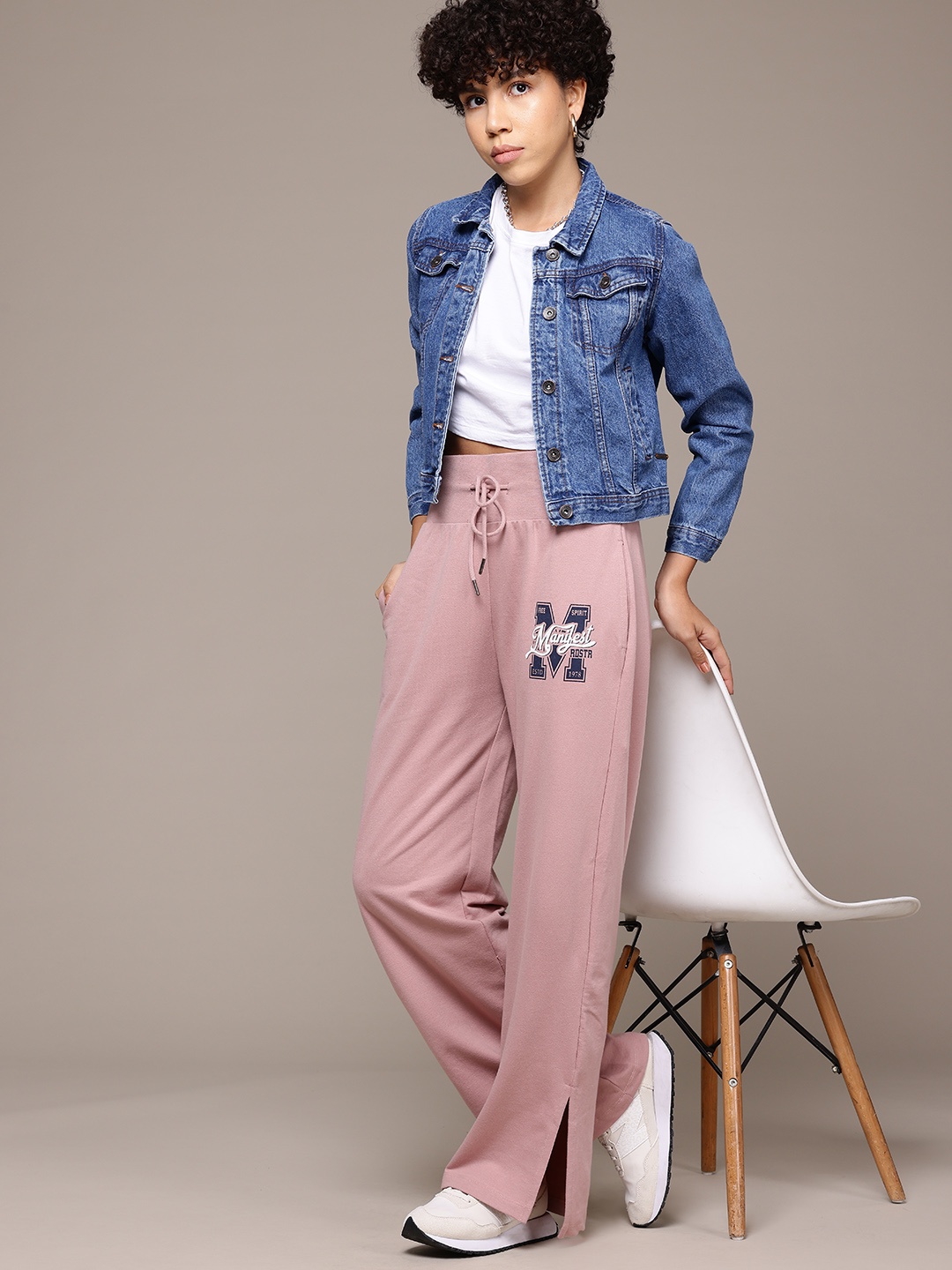 

The Roadster Lifestyle Co. Flared Track Pants, Mauve