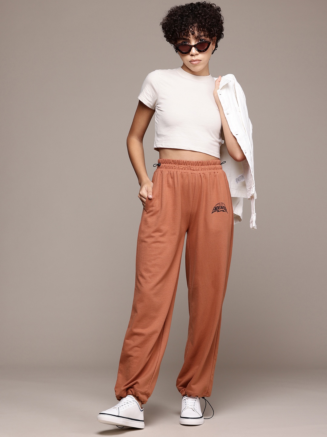 

The Roadster Lifestyle Co. Women Lifestyle Joggers with Toggle, Rust