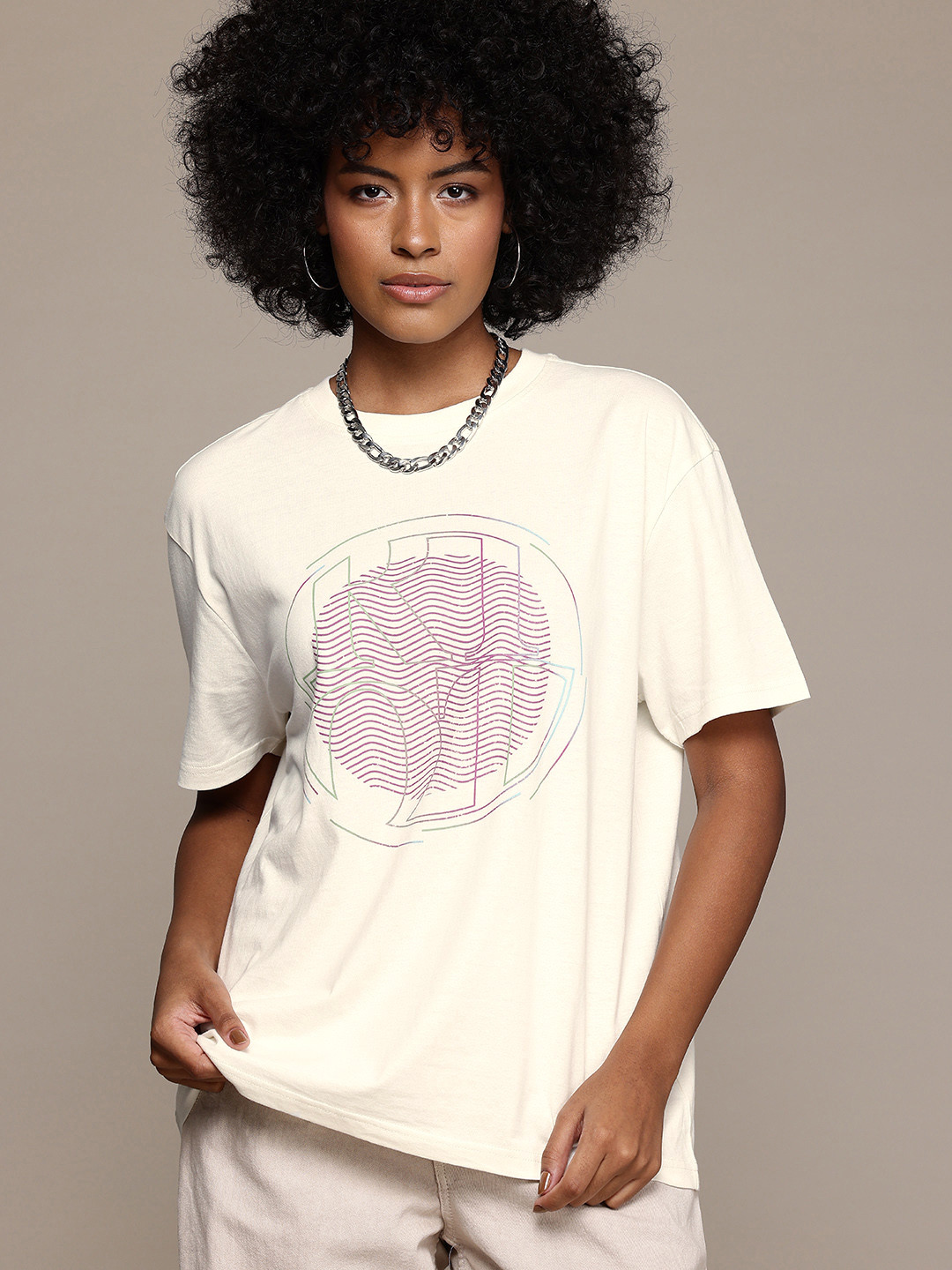 

The Roadster Lifestyle Co. Women Printed Pure Cotton Relaxed Fit T-shirt, Off white