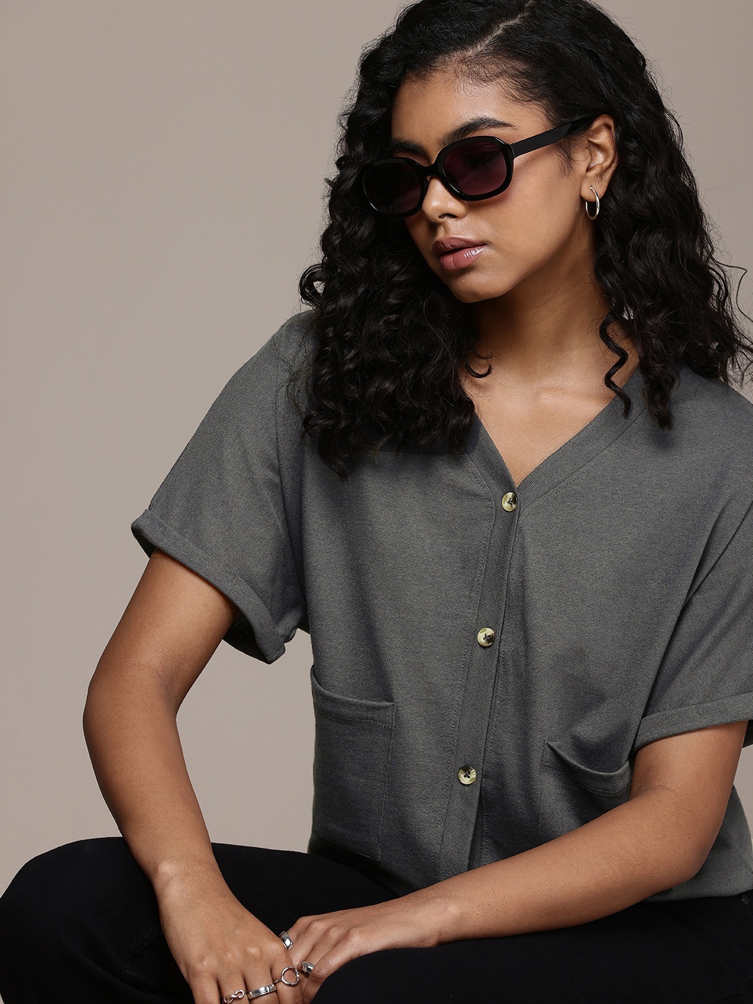 

The Roadster Life Co. V-Neck Extended Sleeves Knitted Top, Grey