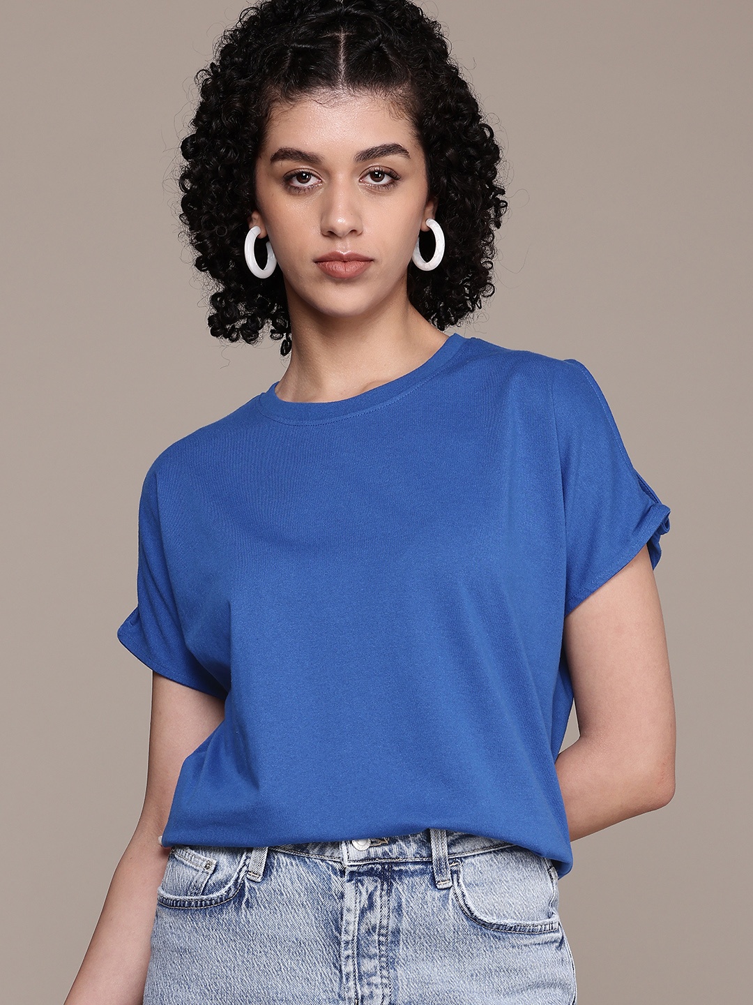 

The Roadster Life Co. Extended Sleeves With Cut-Out Detailed Top, Blue