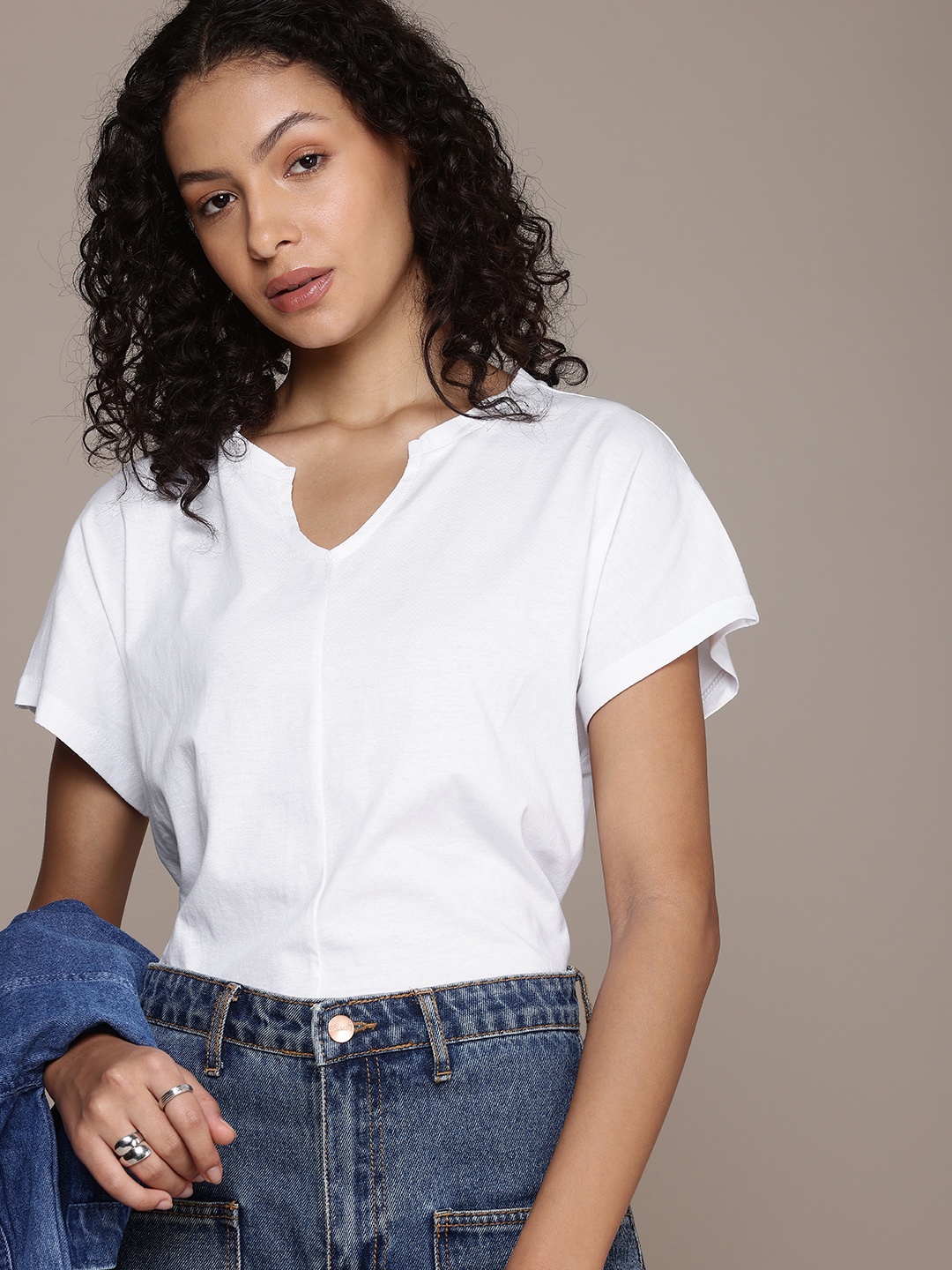 

The Roadster Life Co. Pure Cotton Extended Sleeves Knitted Top, White