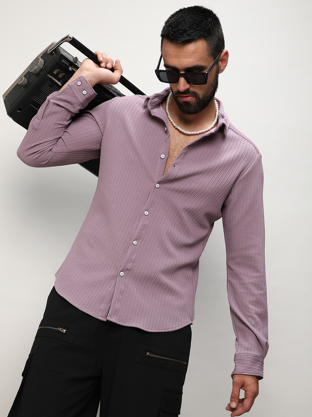 

Campus Sutra Men Classic Opaque Casual Shirt, Purple