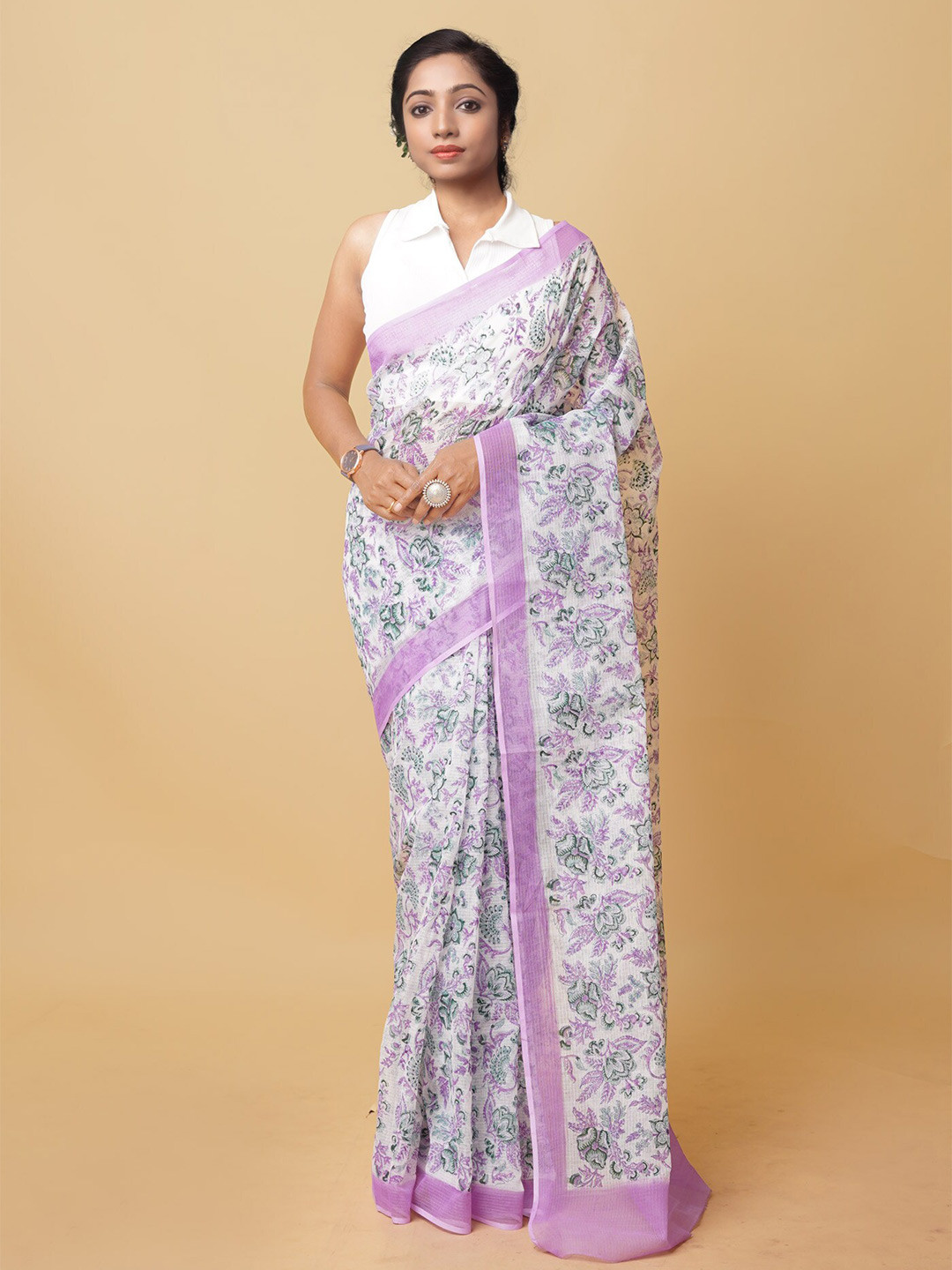 

Unnati Silks Floral Block Printed Silk Cotton Kota Saree, White