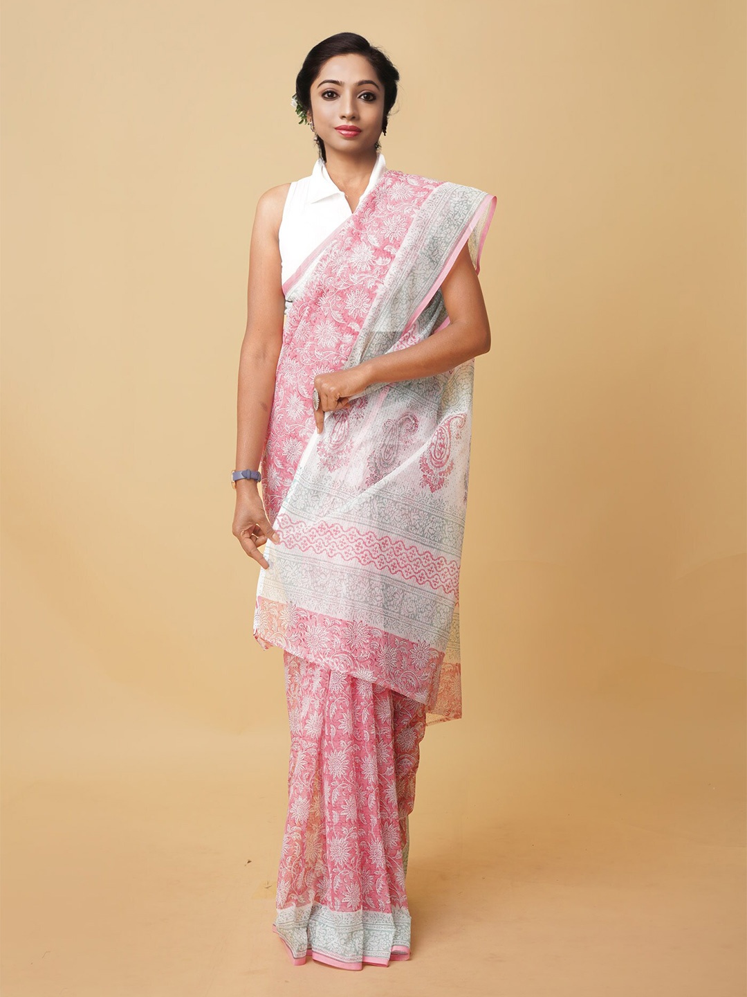

Unnati Silks Floral Printed Silk Cotton Kota Saree, Pink