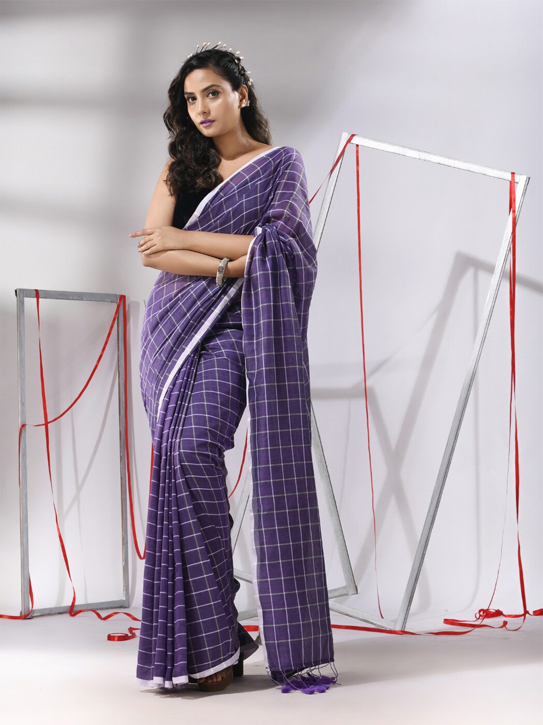 

Charukriti Checked Pure Cotton Saree, Violet