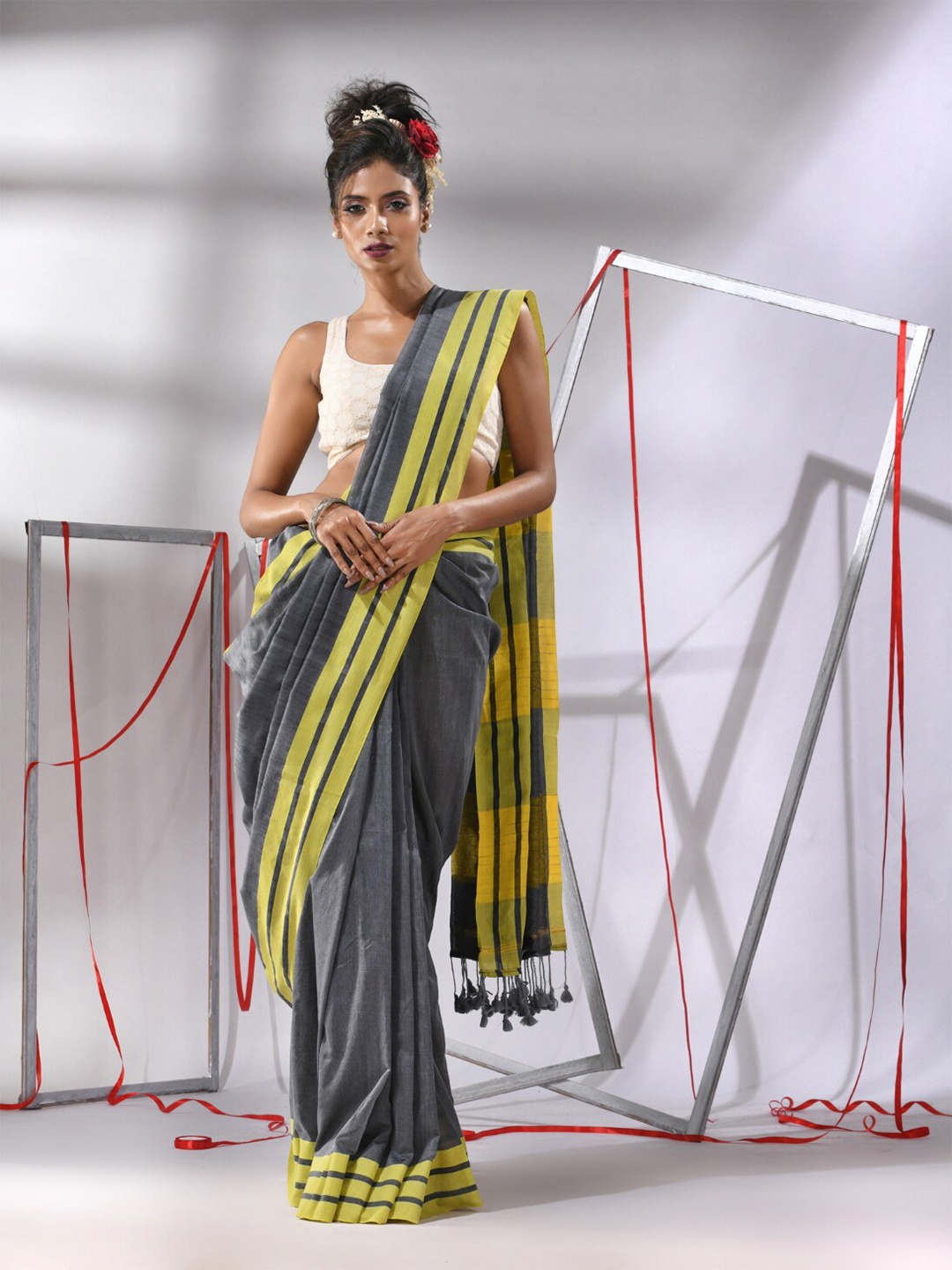 

Charukriti Striped Border Pure Cotton Saree, Grey
