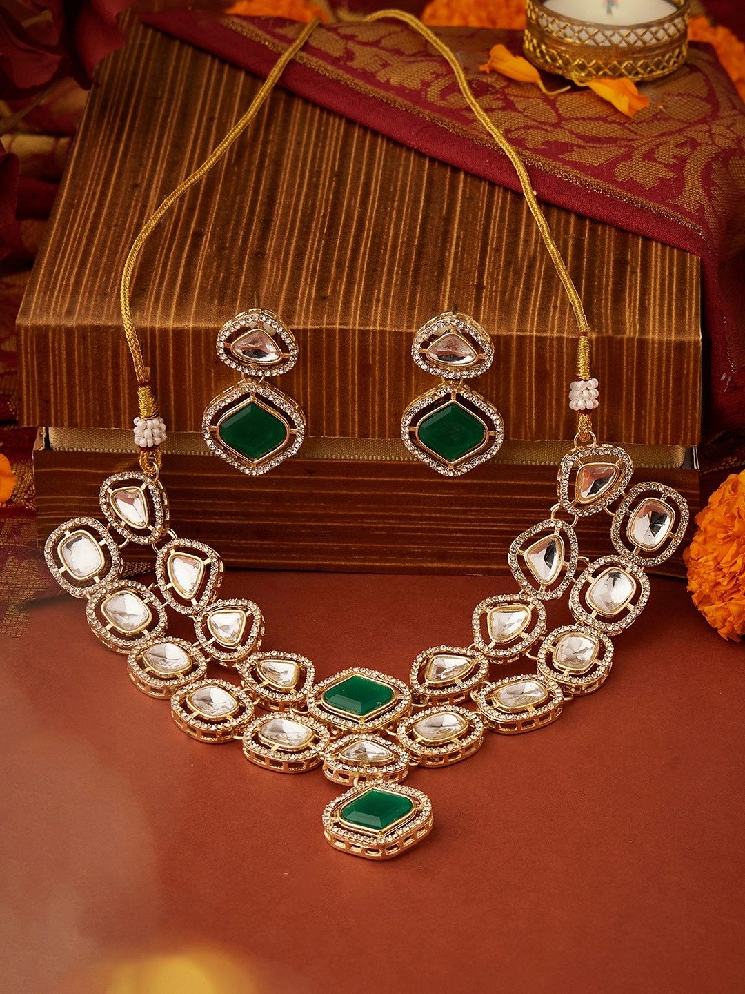 

Zaveri Pearls Gold-Plated Austrian Diamonds-Studded Jewellery Set