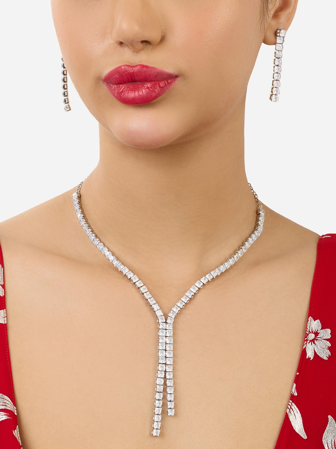 

Zaveri Pearls Silver-Plated Stone Studded Jewellery Set