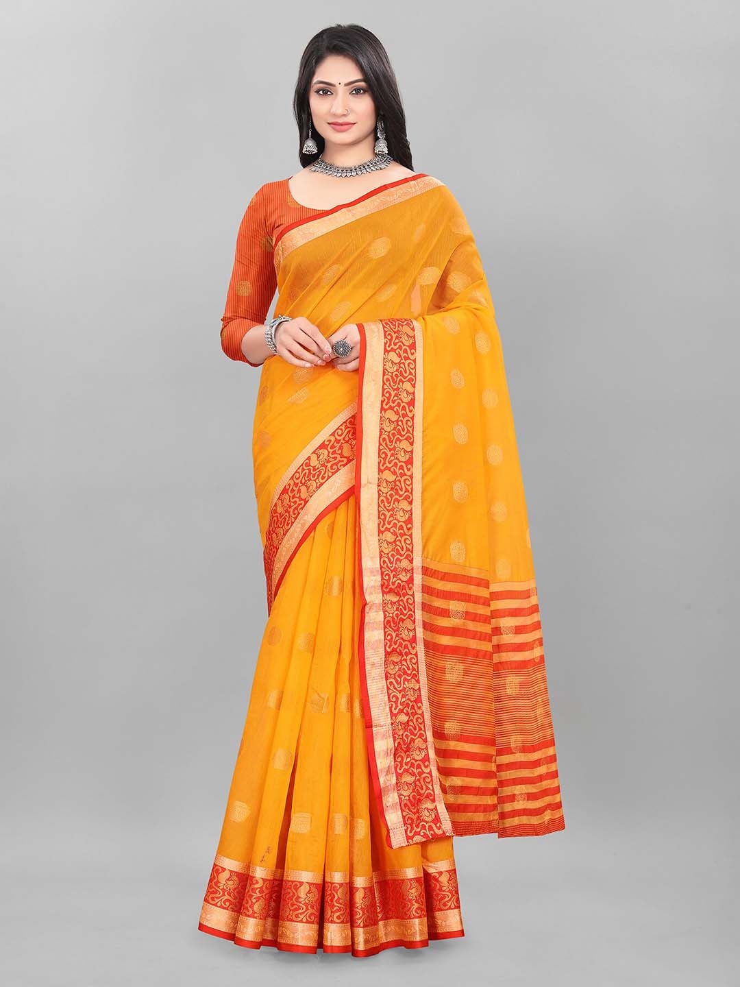 

MAGNEITTA Ethnic Motifs Woven Design Zari Saree, Yellow