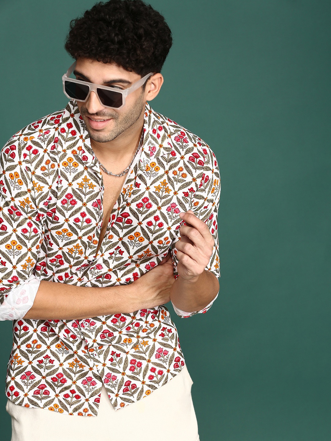 

Sangria Printed Regular Shirt, White