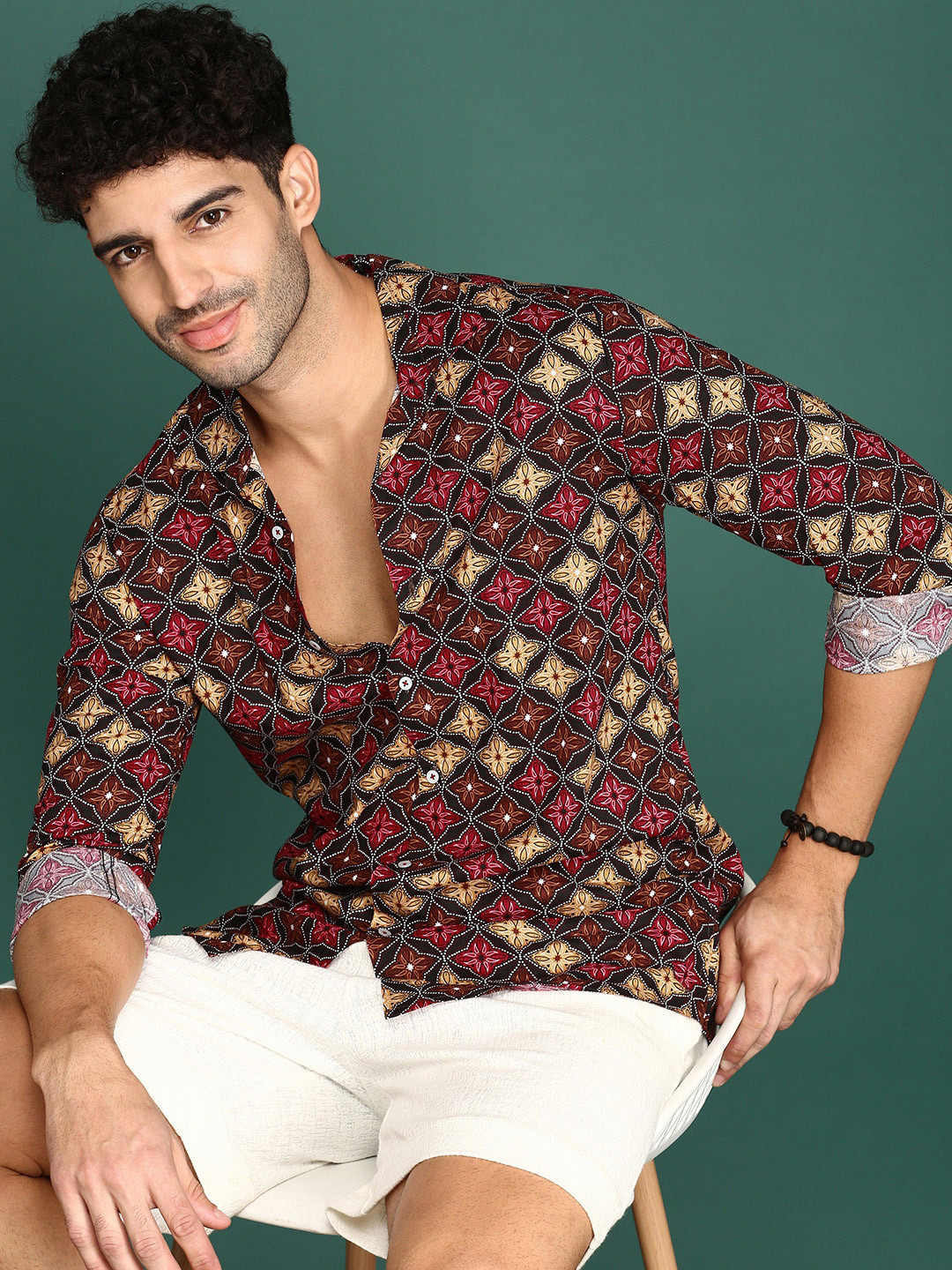 

Sangria Ethnic Printed Full Sleeve Casual Shirt, Maroon
