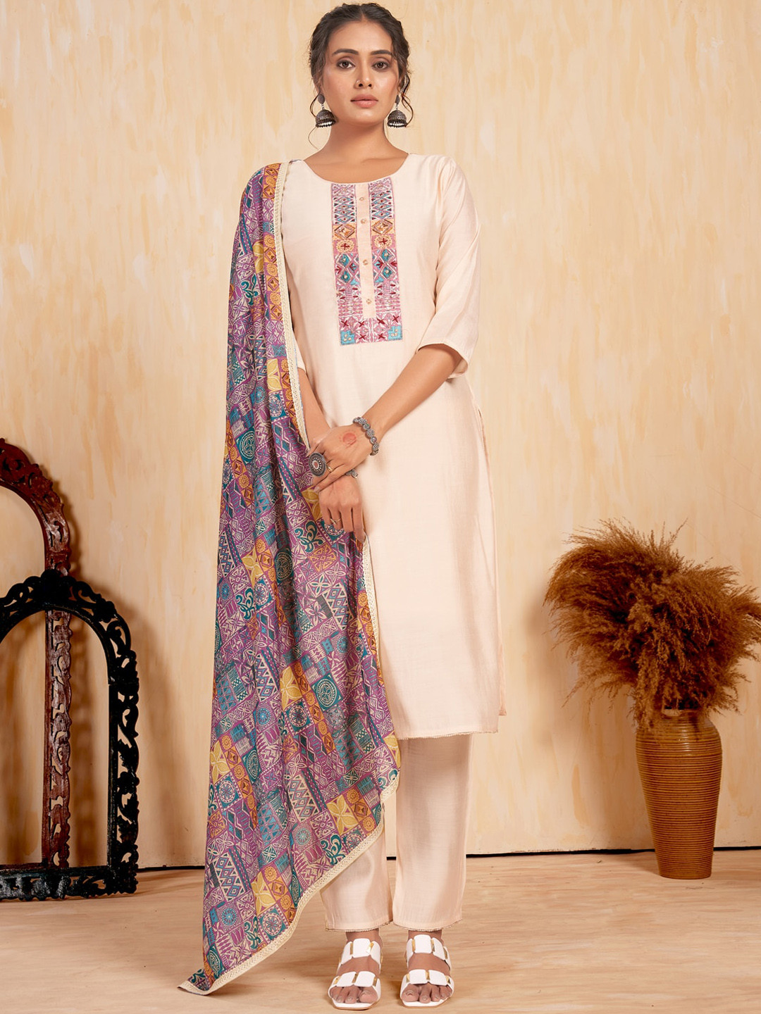 

STYLE SAMSARA Geometric Yoke Design Sequinned Straight Kurta With Trousers & Dupatta, Beige