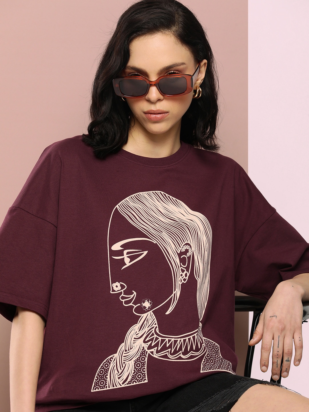 

Stormborn Women Printed Drop-Shoulder Sleeves Pure Cotton T-shirt, Maroon