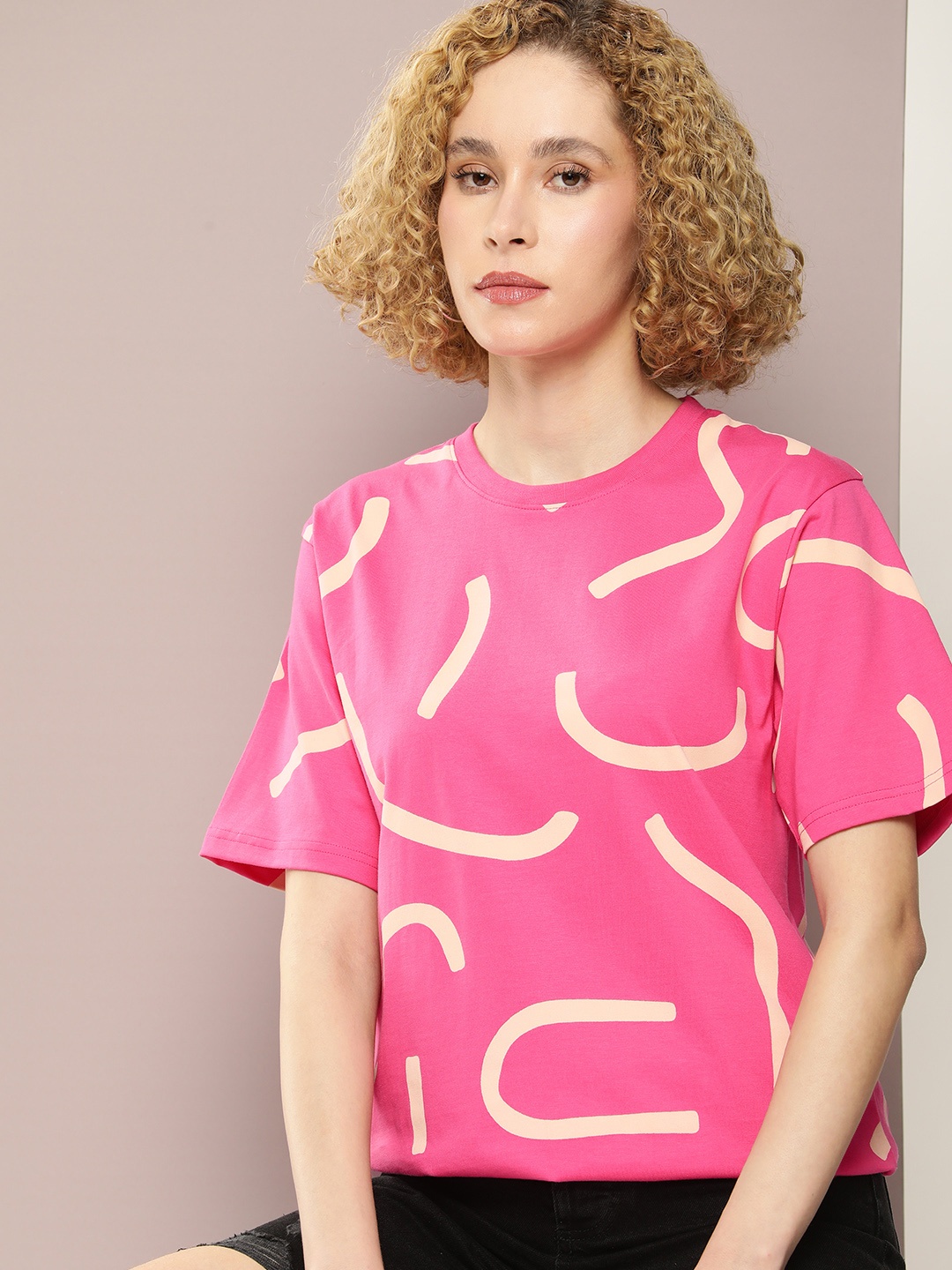

DILLINGER Women Abstract Printed T-shirt, Fuchsia