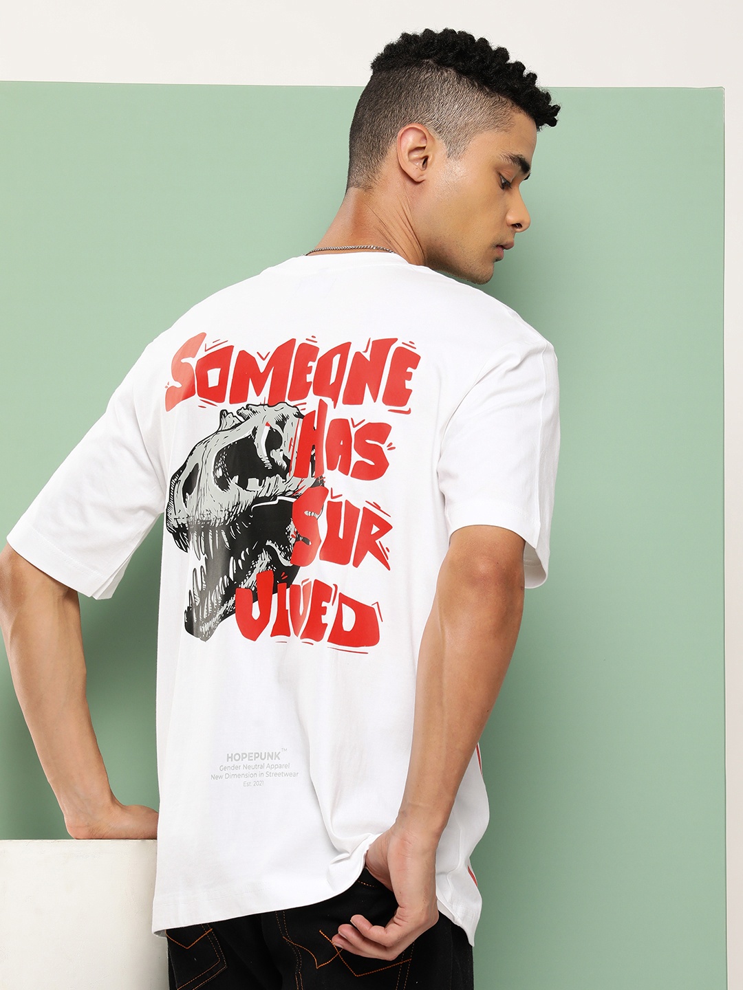 

HOPEPUNK Men Graphic Printed Oversized T-shirt, Off white