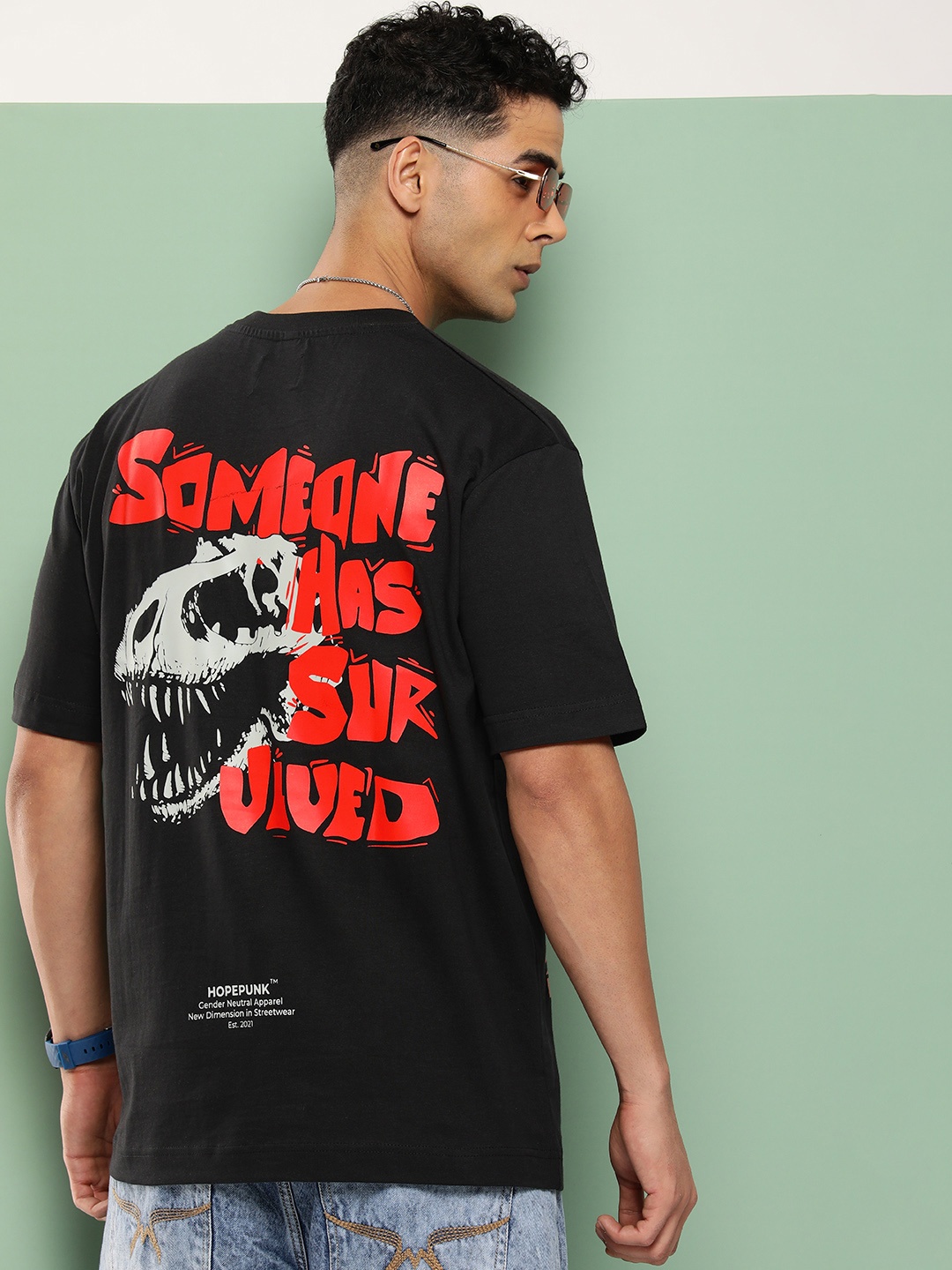 

HOPEPUNK Men Graphic Printed Oversized T-shirt, Black