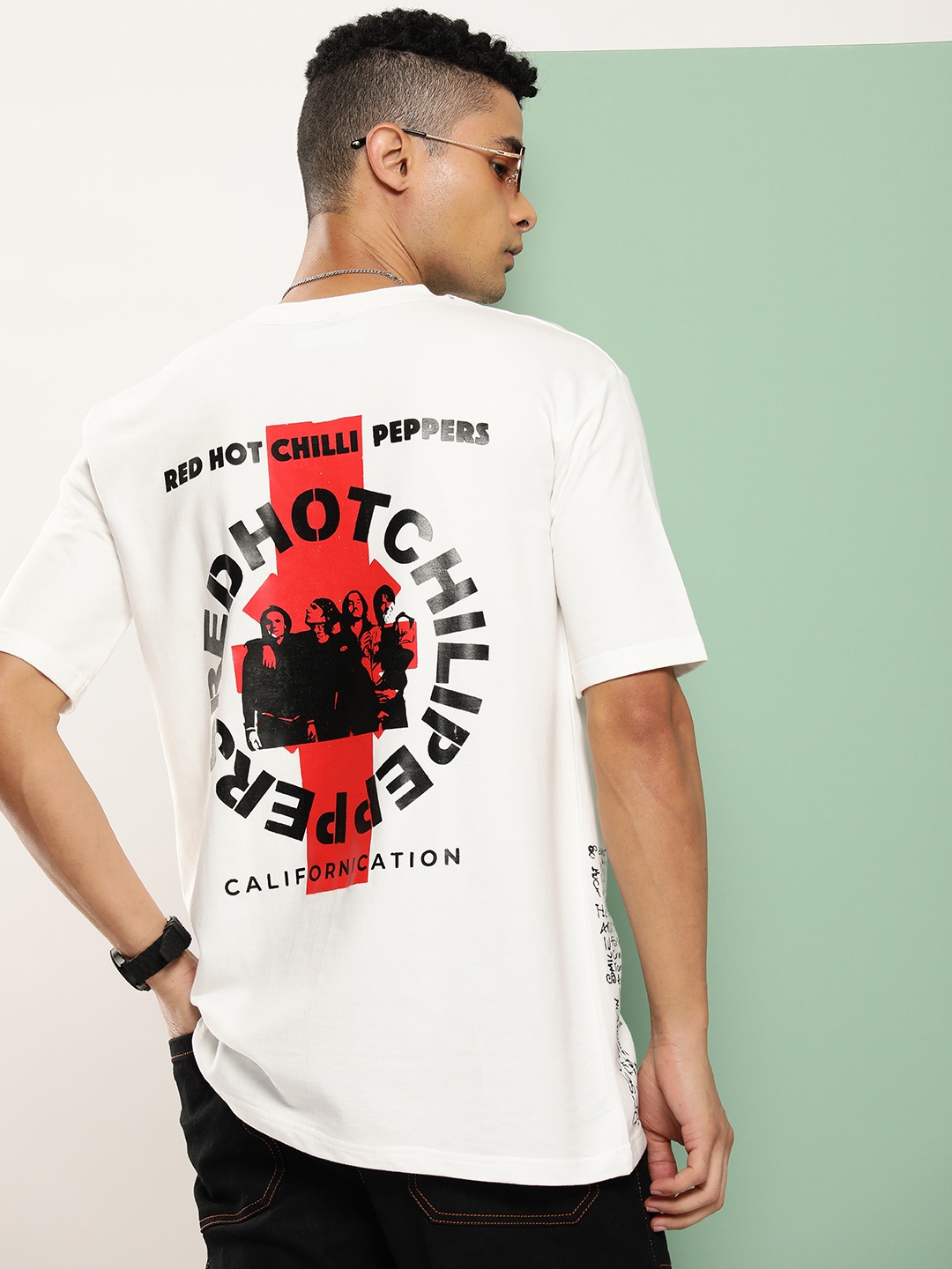 

HOPEPUNK Men Graphic Printed Oversized T-shirt, Off white