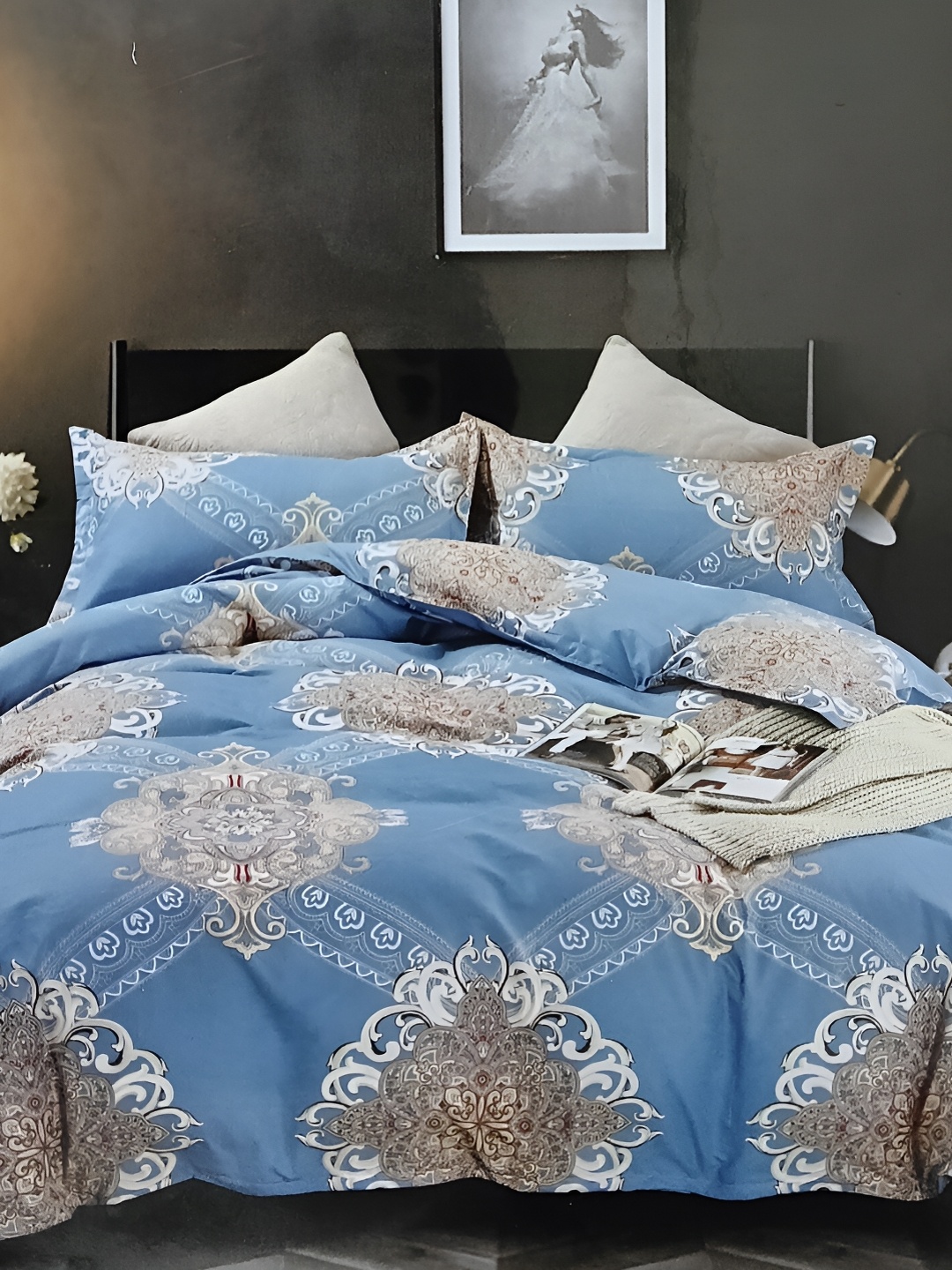 

Signature Blue & Brown Floral 144 TC Queen Bedsheet with 2 Pillow Covers