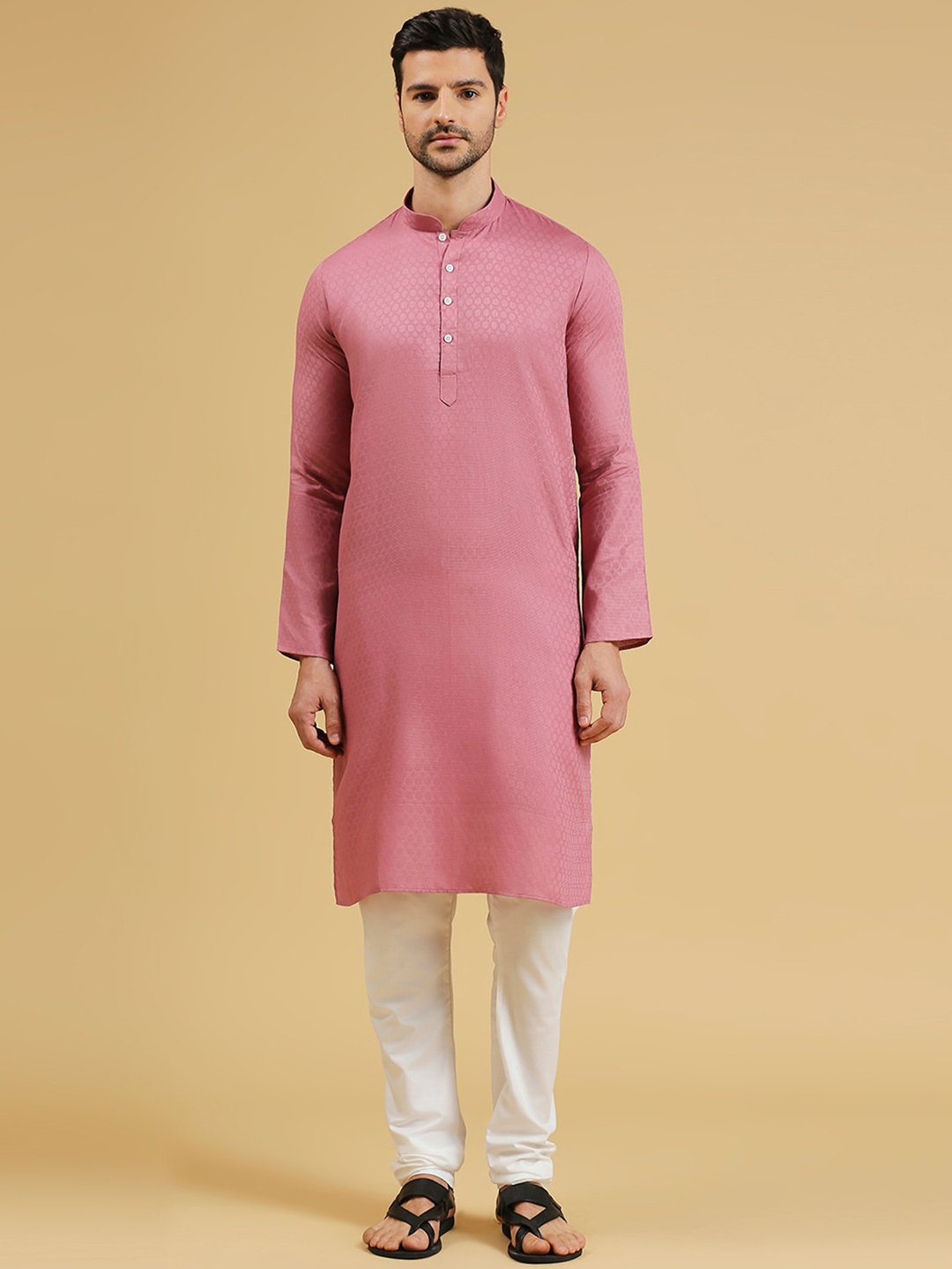 

RAJUBHAI HARGOVINDAS Men Dobby Kurta, Pink
