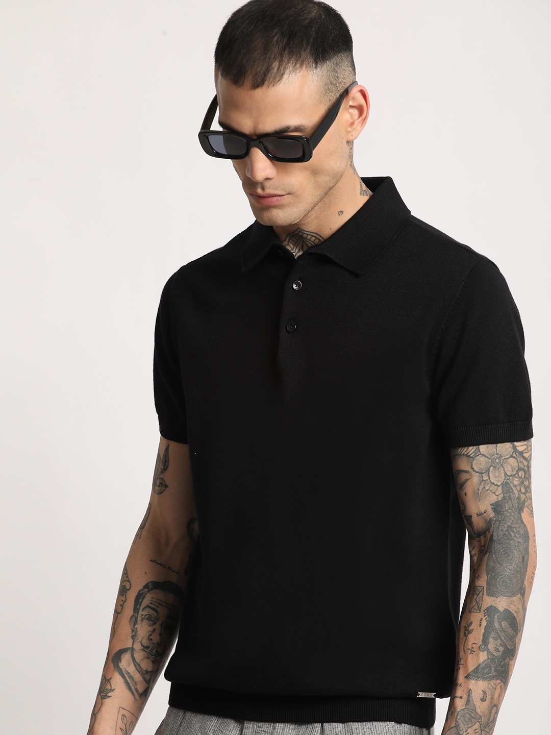

THE BEAR HOUSE Men Solid Regular Fit Cotton Polo Collar T-Shirt, Black