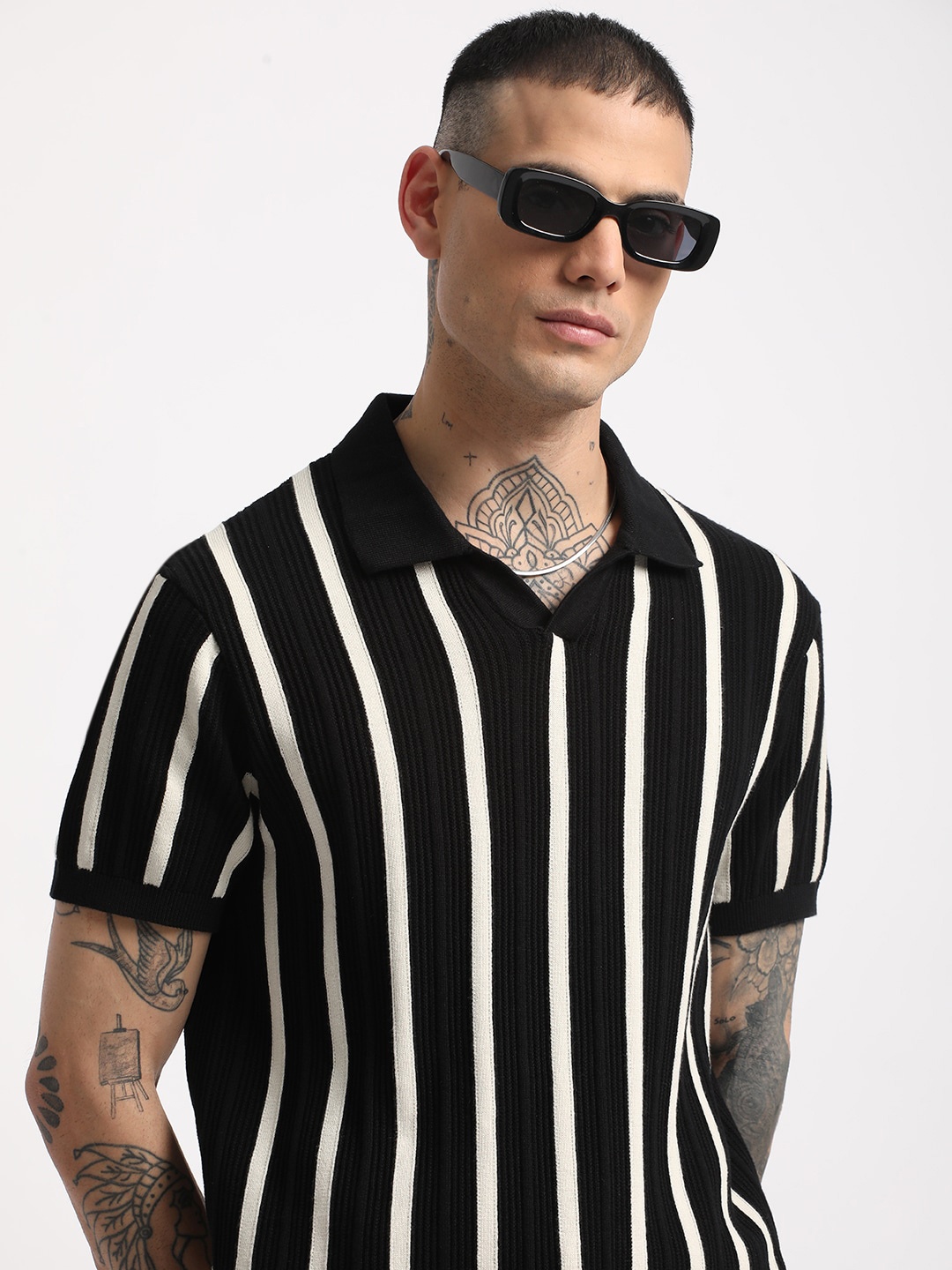 

THE BEAR HOUSE Men Striped Regular Fit Cotton Polo Collar T-Shirt, Black