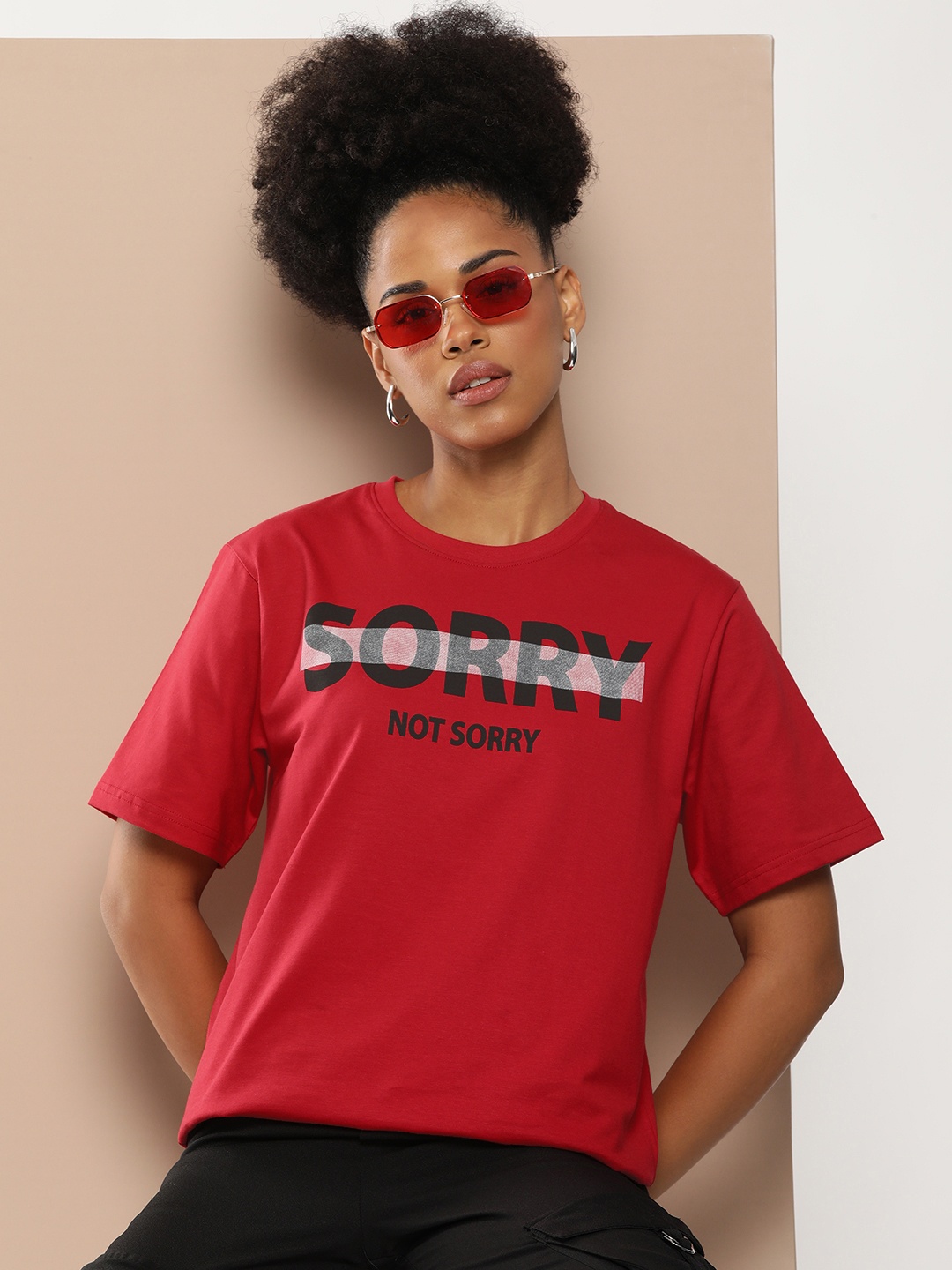 

Difference of Opinion Women Graphic Printed T-shirt, Red