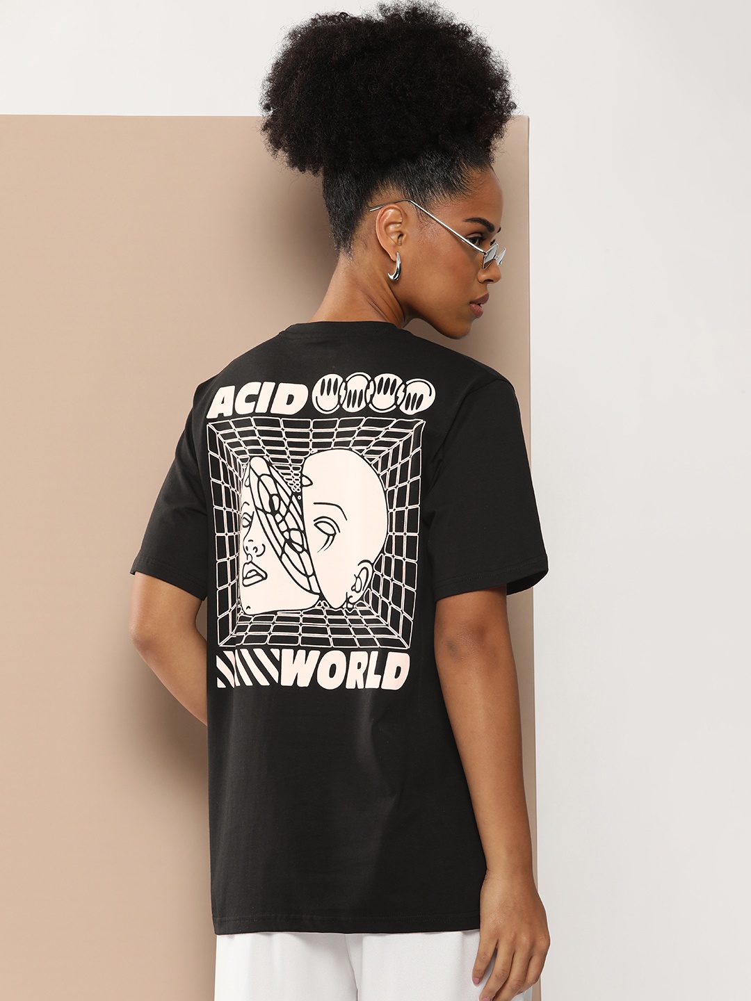 

Difference of Opinion Women Graphic Printed T-shirt, Black