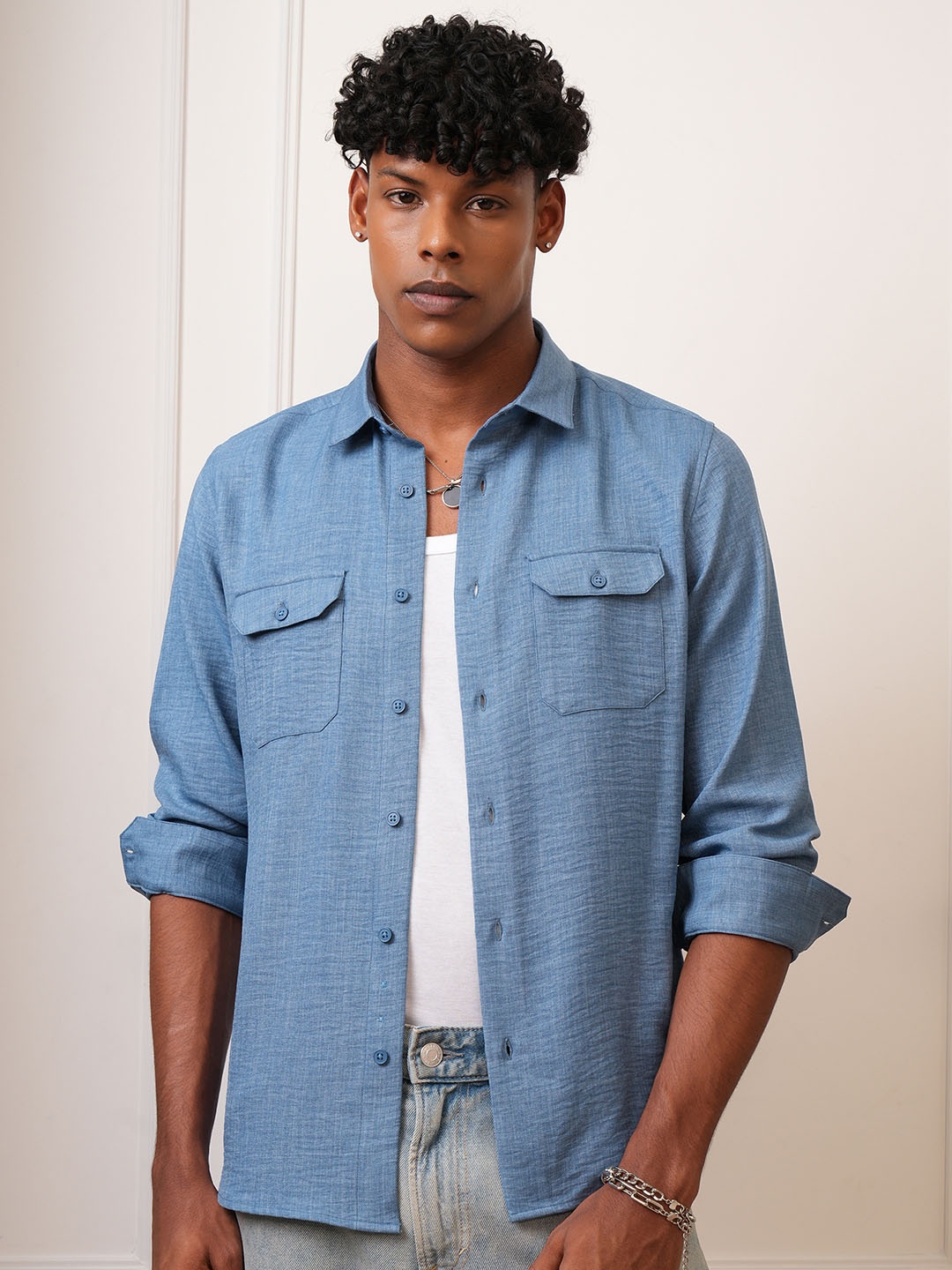 

LOCOMOTIVE Premium Men Linen Solid Utility Pocket Shirt, Blue