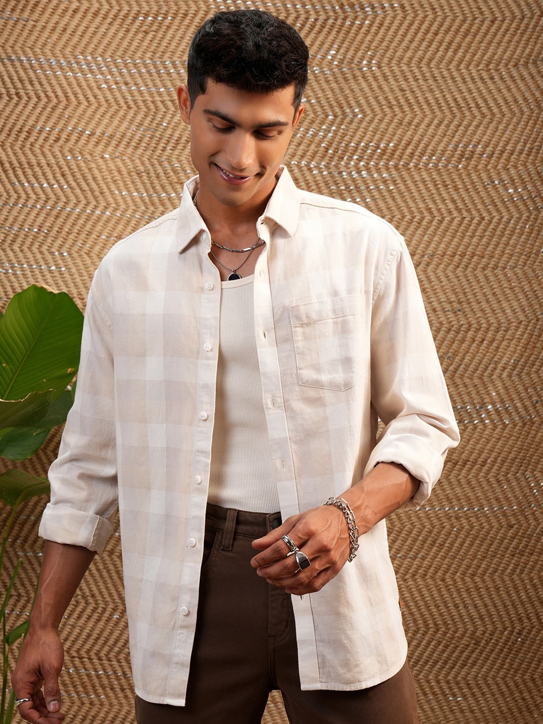

LOCOMOTIVE Premium Dobby Textured Checked Relaxed Fit Shirt, Beige